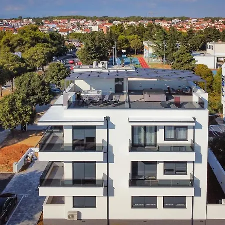 Apartment Bruno - Luxury Penthouse With Jacuzzi Zara Esterno foto