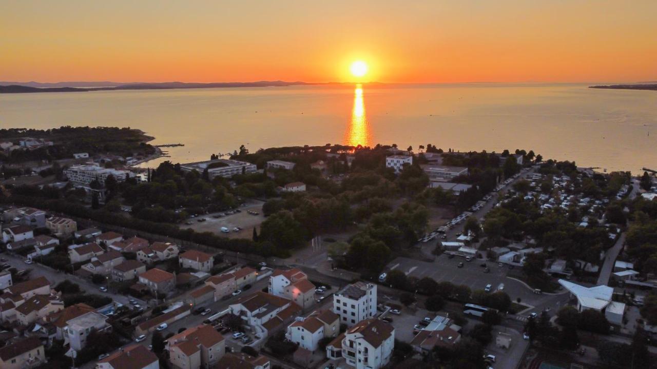 Bruno - Luxury Penthouse With Jacuzzi Apartma Zadar