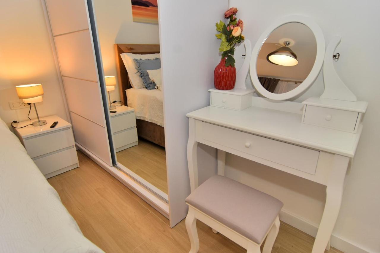Bruno - Luxury Penthouse With Jacuzzi * Zara