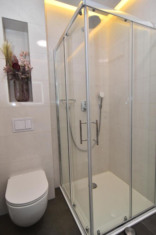 Apartma Bruno - Luxury Penthouse With Jacuzzi *